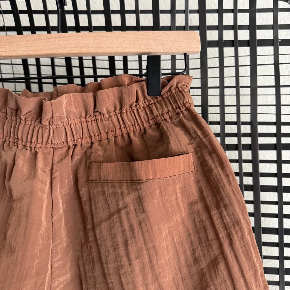 Varley Harmon high rise shorts - Picture 5 of 9